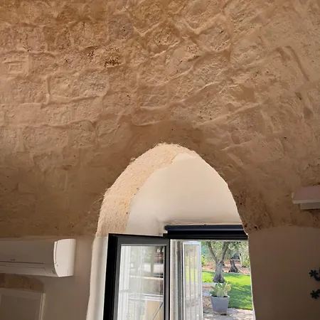 Trullo Misha Βίλα *