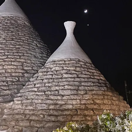 Trullo Misha Villa