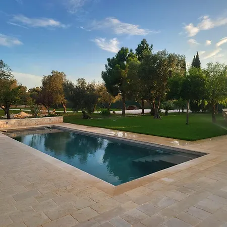 Trullo Misha *